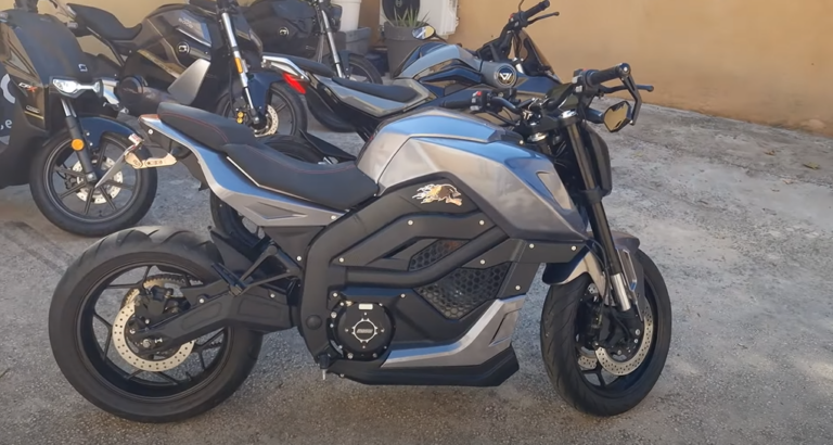 Motos électriques
